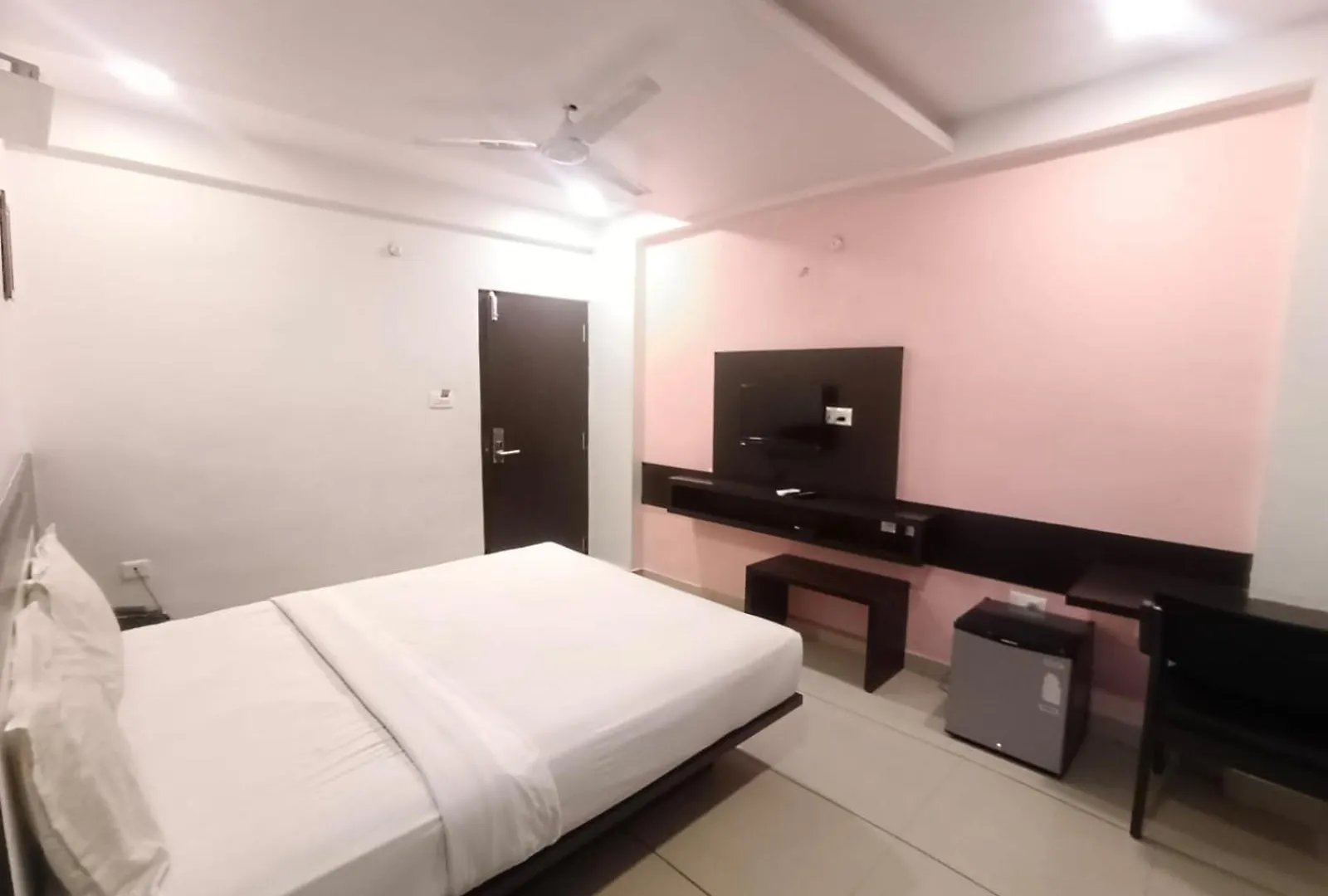 Orman Evi City Center Residency Maisur