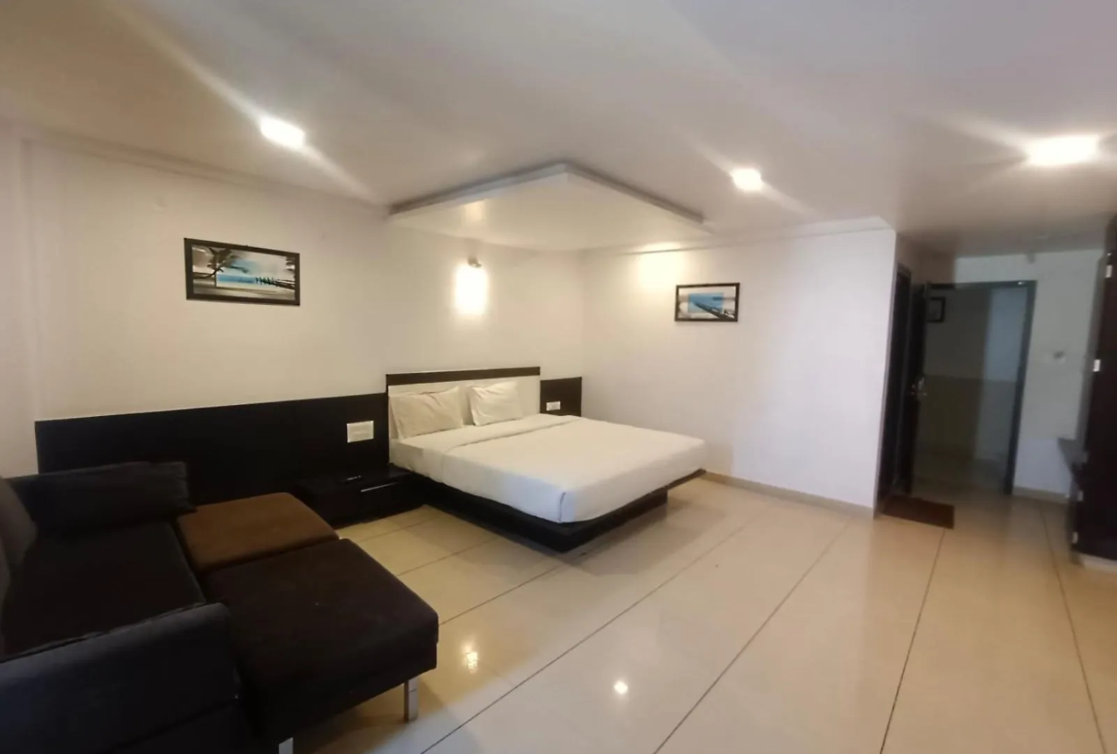 City Center Residency Maisur Orman Evi